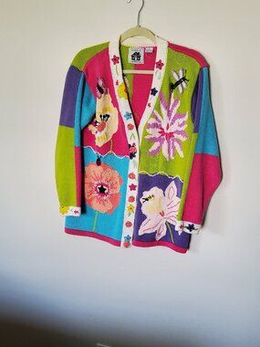 Storybook Knit floral design Size M